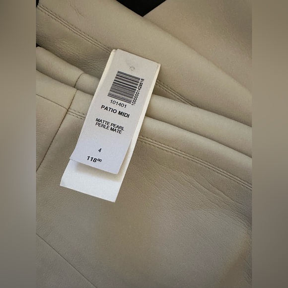 Aritiza Wilfred patio midi skirt matte pearl in size 4. Brand new - Picture 4 of 4